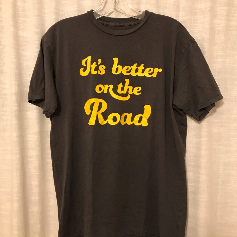 Graphic tee - Picture 2 of 4